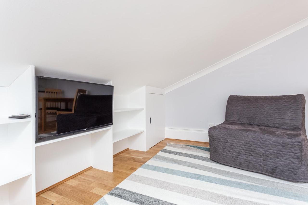 Cleveland House * Londra