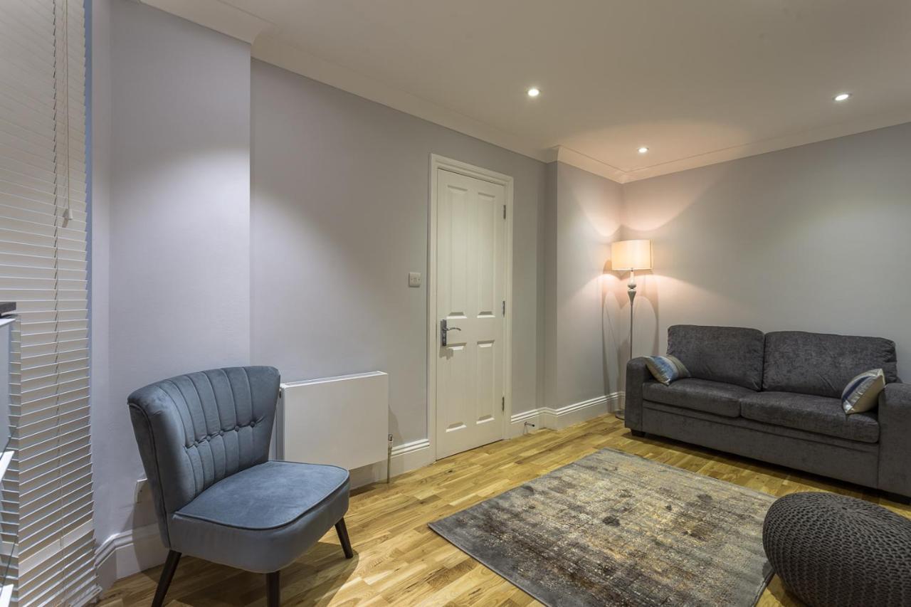 Cleveland House * Londra